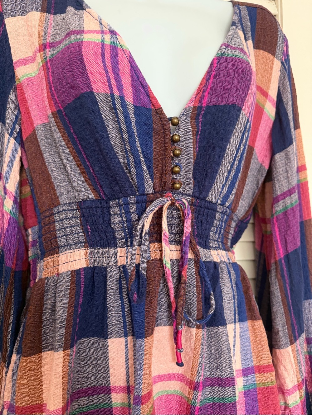 Pilcro Anthropologie Plaid Boho Peplum Top V-Neck Smocked Waist Cottagecore S - Picture 4 of 11